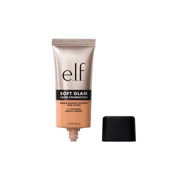 e.l.f. Soft Glam كريم أساس ساتيني