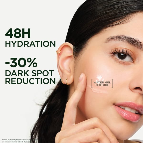 Garnier Skin Active Fast Bright Vitamin C Water Gel مرطب لترطيب يدوم 48 ساعة، مقاوم للبقع الداكنة 30مل